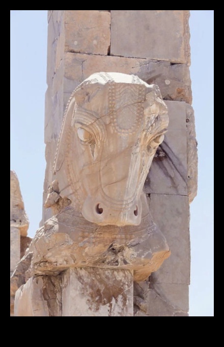 Pillars of the Past Μια διαχρονική γιορτή του χρόνου 2 Pillars of the Past: Celebrating the Pillars of Time