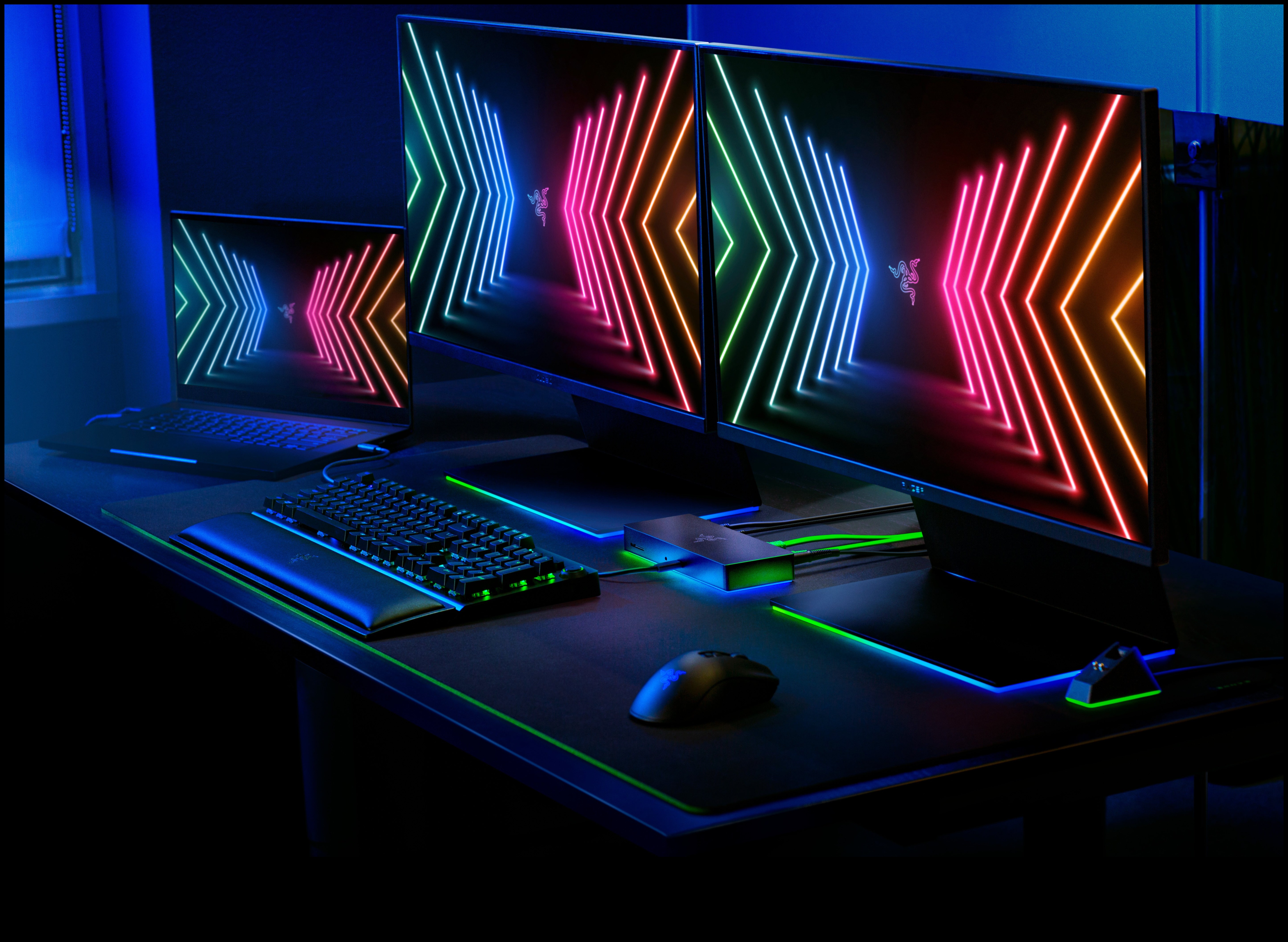 Desk Transformation 7 αξεσουάρ για να μετατρέψετε τον φορητό σας υπολογιστή σε επιτραπέζιο 5 Desk Transformation: Αξεσουάρ για τη μετατροπή του φορητού υπολογιστή σας σε επιτραπέζιο υπολογιστή