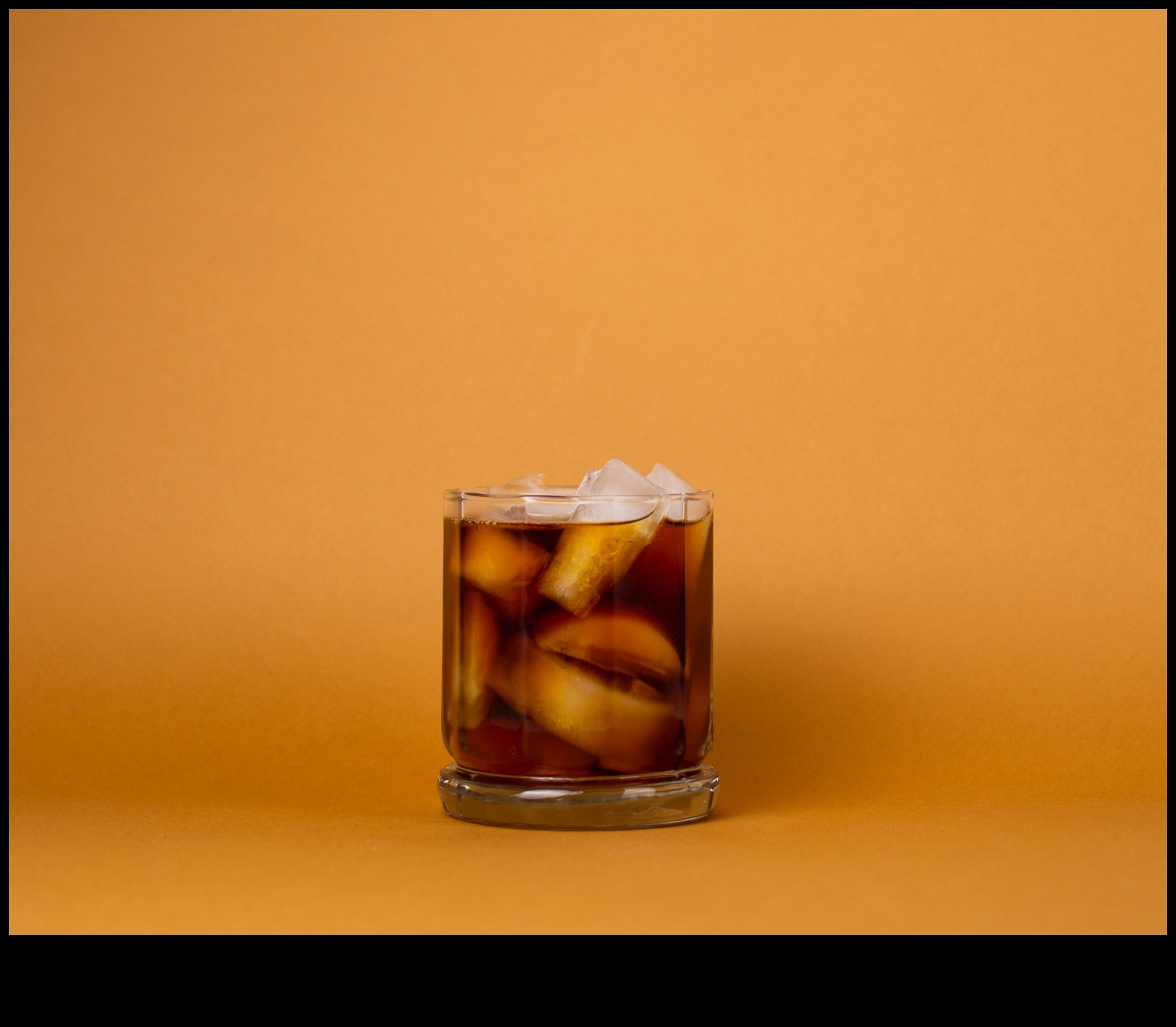 Smooth Sips Ένας οδηγός για τη δημιουργία των τέλειων μιγμάτων Cold Brew 4 Smooth Sips: A Guide to Crafting Perfect Cold Brew Blends