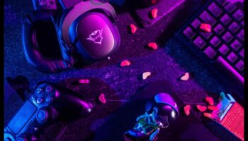 Gaming On-The-Go: Αξεσουάρ για μια καθηλωτική εμπειρία τυχερού παιχνιδιού για φορητές συσκευές